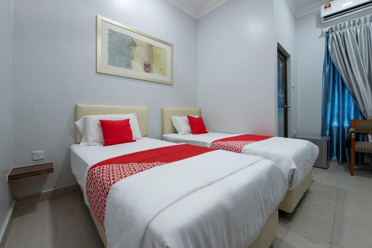 Kampung Sungai Rengit Oyo 90234 Sungai Rengit City Resort 2 מראה חיצוני תמונה