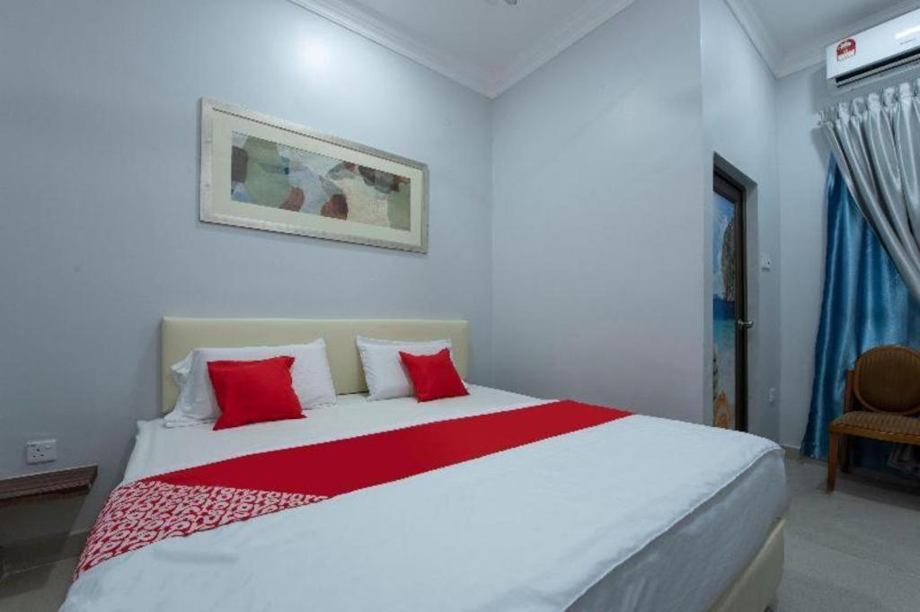 Kampung Sungai Rengit Oyo 90234 Sungai Rengit City Resort 2 מראה חיצוני תמונה
